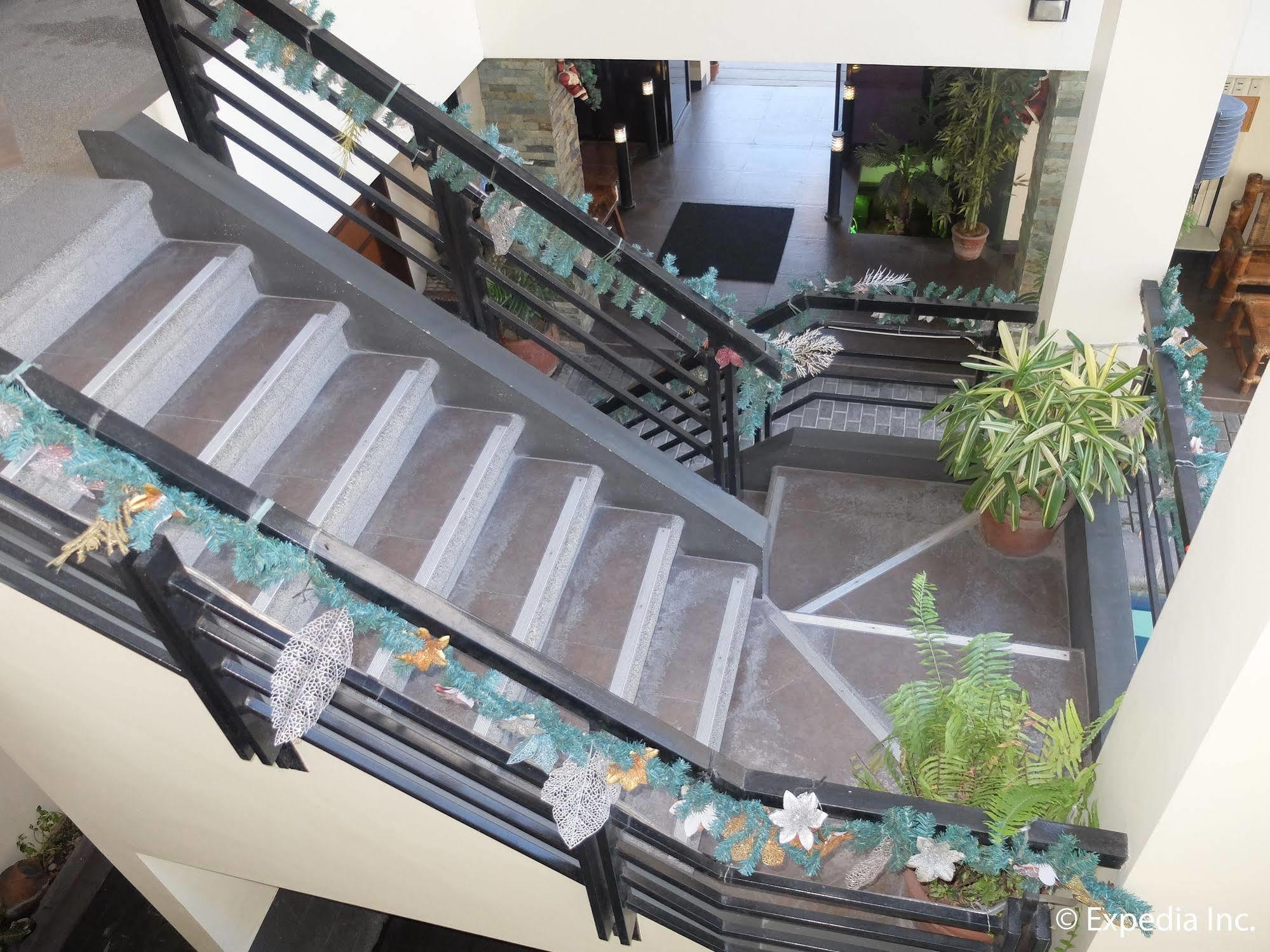 Elyseah Condotel Angeles Kültér fotó