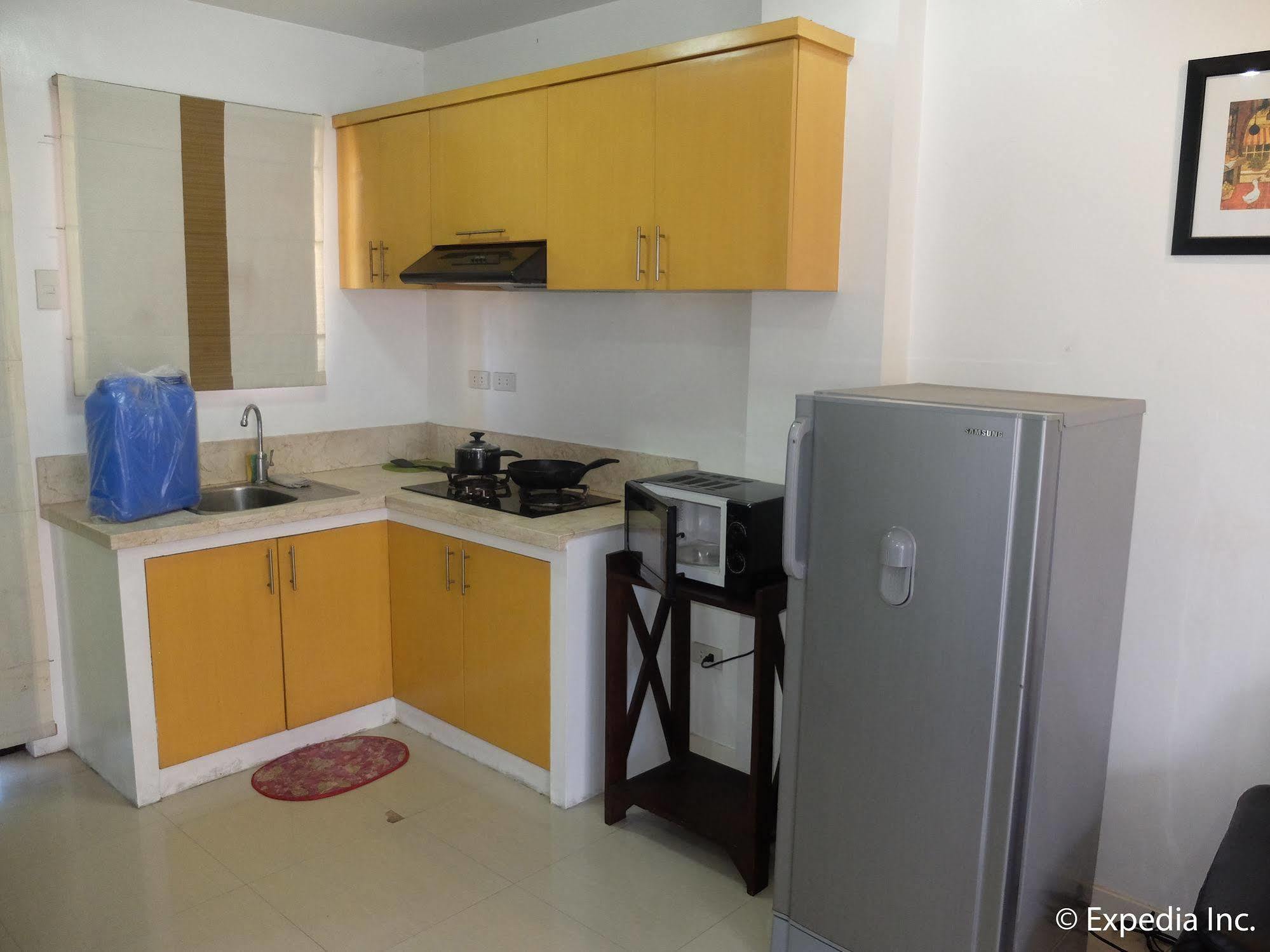 Elyseah Condotel Angeles Kültér fotó